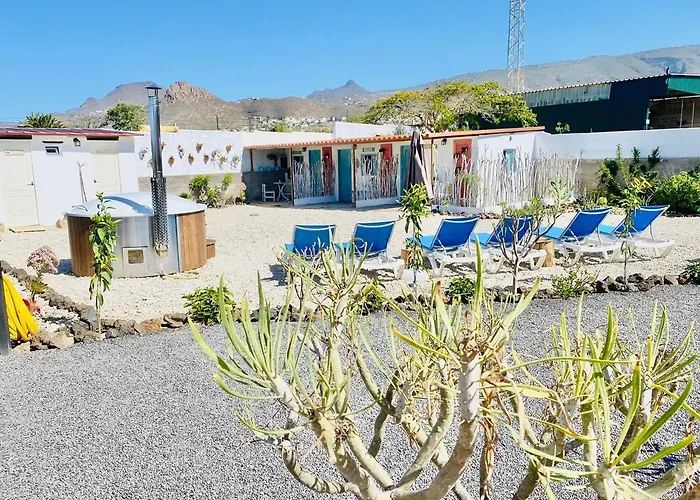Alisios Hot Tub, Piscina Y Naturaleza Buzanada