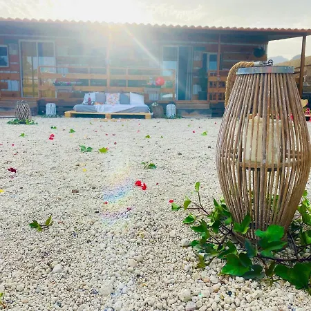 Alisios Hot Tub, Piscina Y Naturaleza * Buzanada