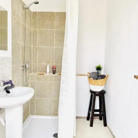 Alisios Hot Tub, Piscina Y Naturaleza Apartmán Buzanada