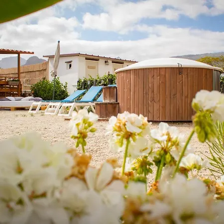 Alisios Hot Tub, Piscina Y Naturaleza