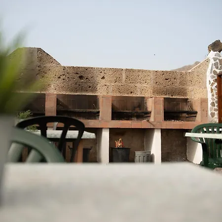 Alisios Hot Tub, Piscina Y Naturaleza * Buzanada